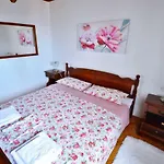 Martina 아파트 *