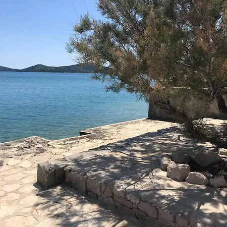 Martina Apartamento Betina (Sibenik-Knin)